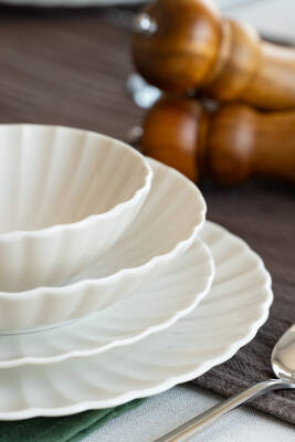 Derya 24 Parça 6 Kişilik Yalın Yemek Takımı - 2