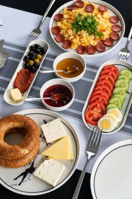 Düğüm 16 Parça 6 Kişilik Porselen Kahvaltı Takımı - 5