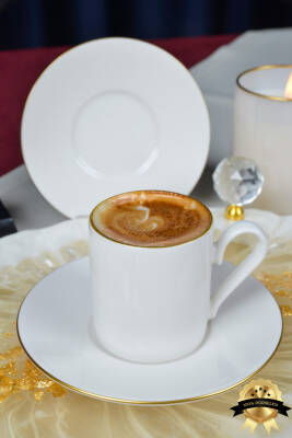 Hayal Altın Yaldız 12 Parça 6 Kişilik Porselen Kahve Fincan Takımı Kırık Beyaz