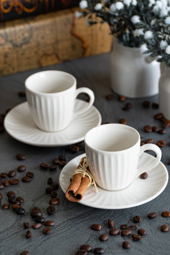 Karizma 4 Parça 2 Kişilik Porselen Kahve Fincan Takımı - 3