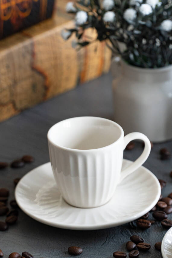 Karizma 4 Parça 2 Kişilik Porselen Kahve Fincan Takımı - 4