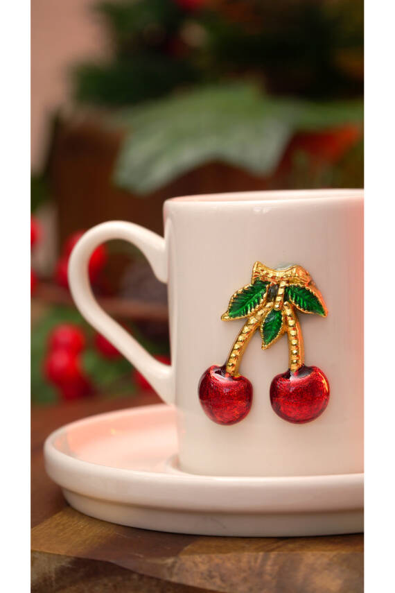 Kiraz Işlemeli 4 Parça 2 Kişilik Porselen Kahve Fincan Takımı - 1