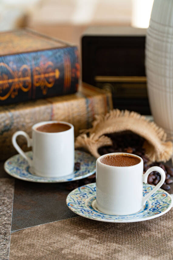 Saraylı 4 Parça 2 Kişilik Porselen Kahve Fincan Takımı - 2