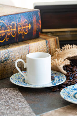 Saraylı 4 Parça 2 Kişilik Porselen Kahve Fincan Takımı - 5