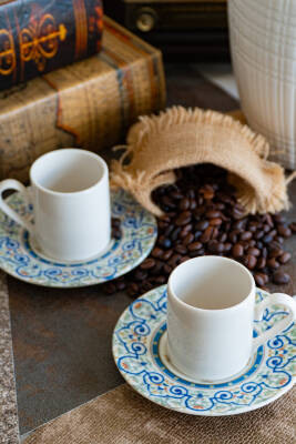 Saraylı 4 Parça 2 Kişilik Porselen Kahve Fincan Takımı - 6